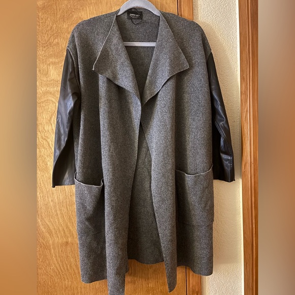 Zara Knit Charcoal Sweater - Picture 2 of 10